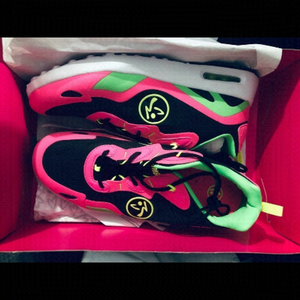 ZUMBA Air Lo shoes in Black, Pink, Lime Green and Yellow Size 11